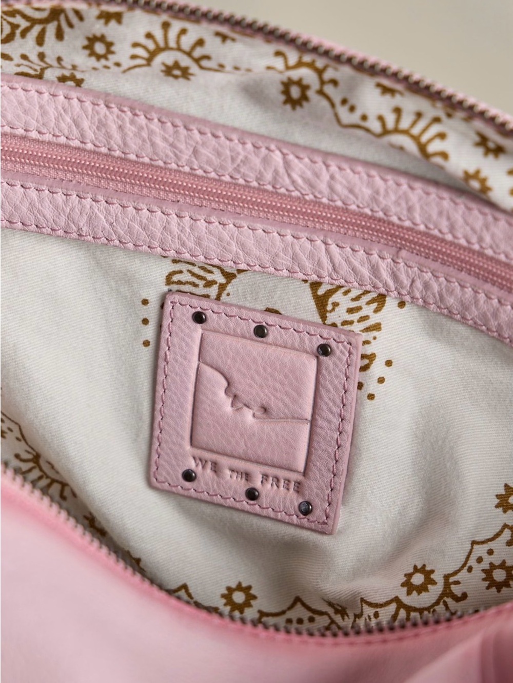 BIG PEONY We The Free by Free People Emerson Tote Bag  Sold Out! NEW - Picture 5 of 7